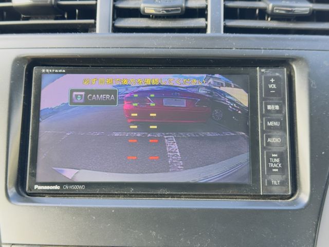 TOYOTA PRIUS ALPHA 2012 Image 31