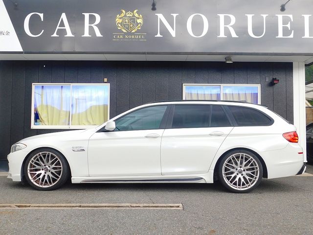 BMW 5SERIES SEDAN 2012 Image 31