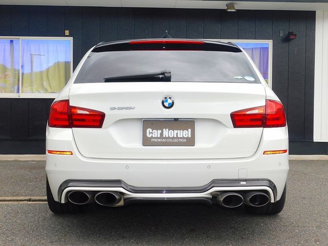 BMW 5SERIES SEDAN 2012 Image 31