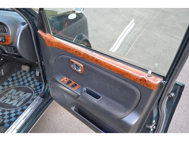 DAIHATSU MIRA GINO 2003 Image 31