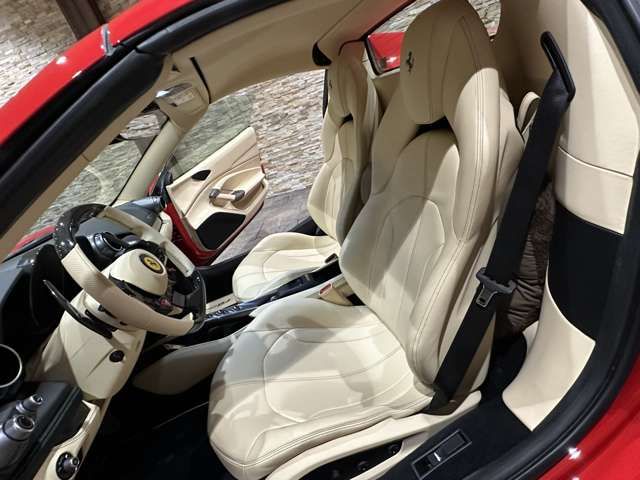 FERRARI F8 SPIDER 2022 Image 31