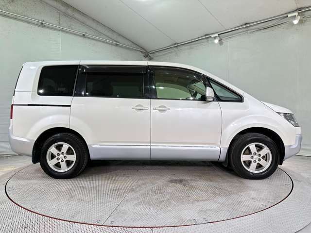 MITSUBISHI DELICA D:5 2WD 2013 Image 31
