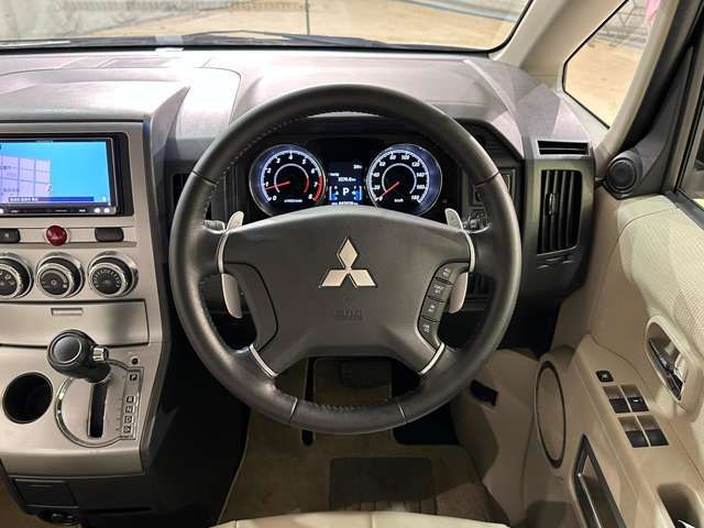 MITSUBISHI DELICA D:5 2WD 2013 Image 31