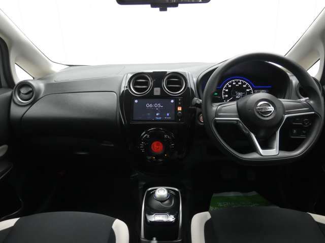 NISSAN NOTE 2016 Image 31