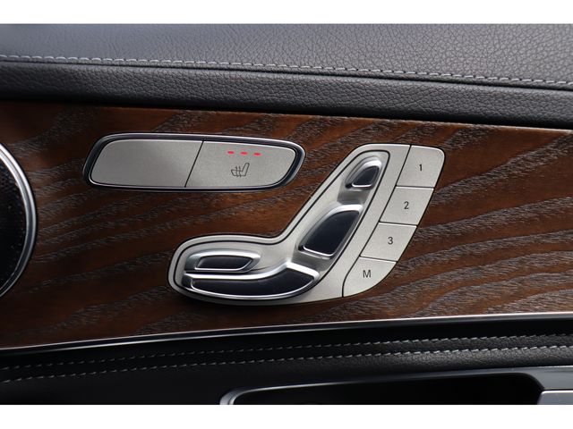 MERCEDES BENZ C CLAS 2015 Image 31