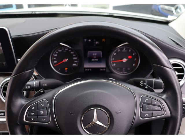 MERCEDES BENZ C CLAS 2015 Image 31