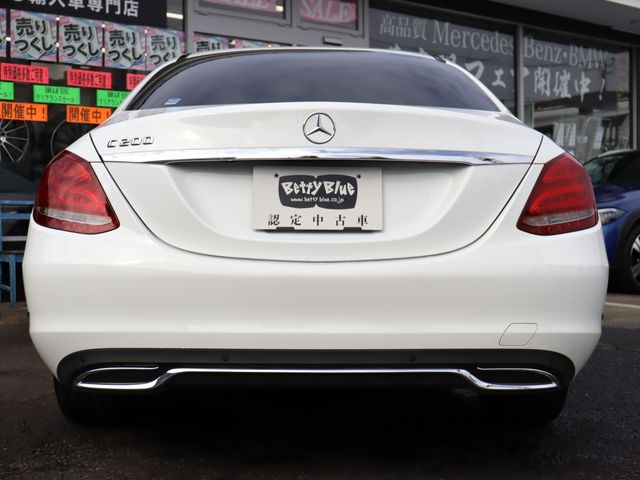 MERCEDES BENZ C CLAS 2015 Image 31
