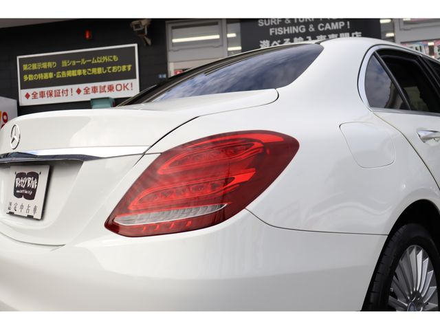 MERCEDES BENZ C CLAS 2015 Image 31