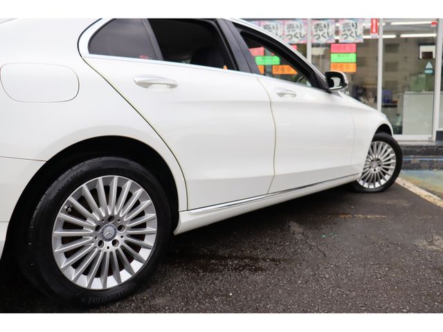 MERCEDES BENZ C CLAS 2015 Image 31