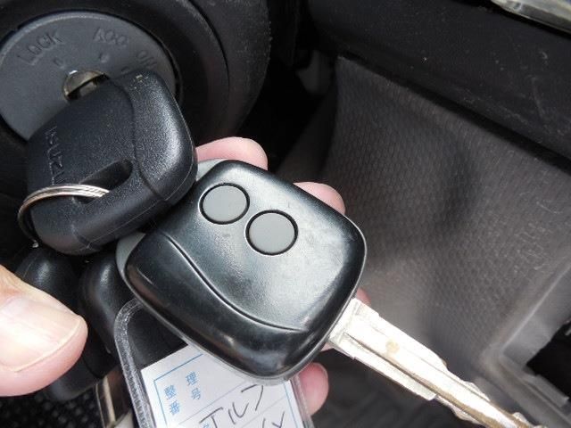 ISUZU ELF 2014 Image 31