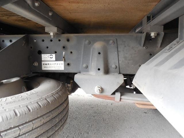 ISUZU ELF 2014 Image 31