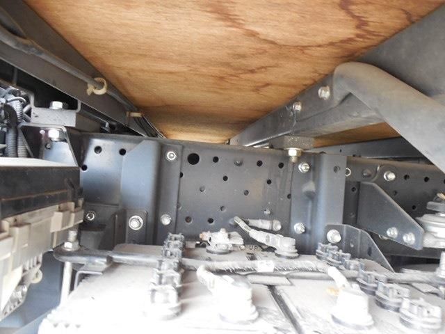 ISUZU ELF 2014 Image 31