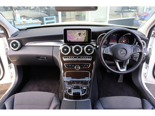 MERCEDES BENZ C CLAS 2015 Image 31
