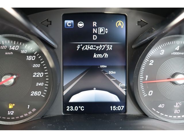 MERCEDES BENZ C CLAS 2015 Image 31