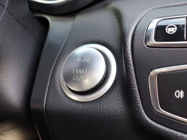 MERCEDES BENZ C CLAS 2015 Image 31