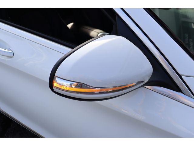 MERCEDES BENZ C CLAS 2015 Image 31