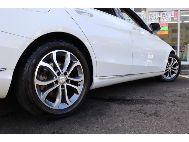 MERCEDES BENZ C CLAS 2015 Image 31