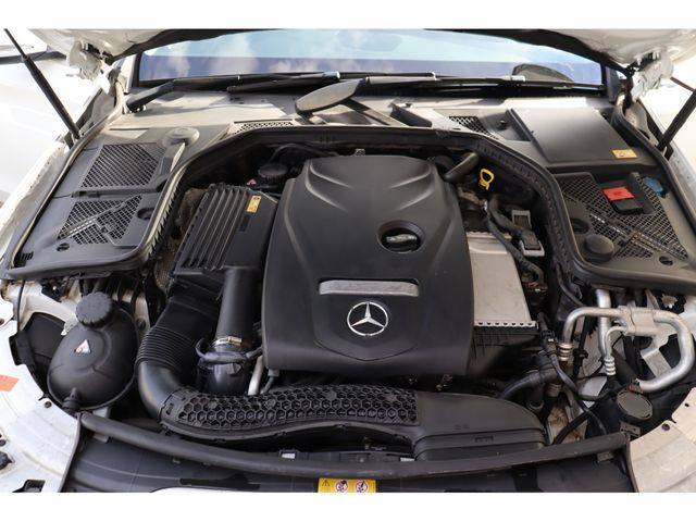 MERCEDES BENZ C CLAS 2015 Image 31