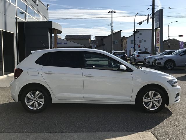 VOLKSWAGEN POLO 2020 Image 31