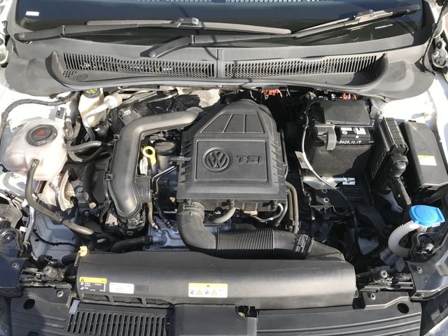 VOLKSWAGEN POLO 2020 Image 31