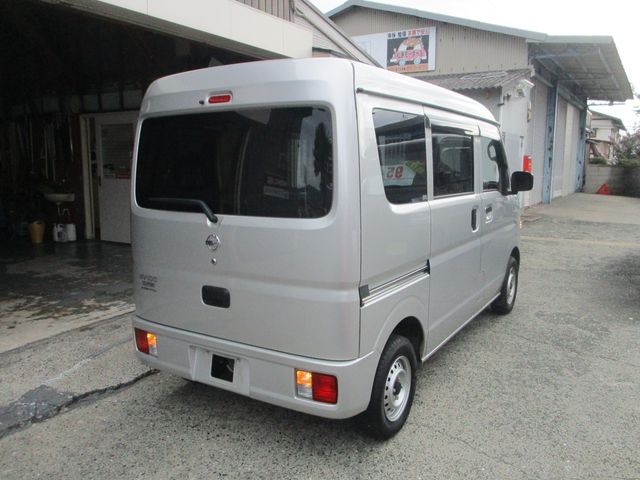 NISSAN NV100 CLIPPER 2023 Image 31