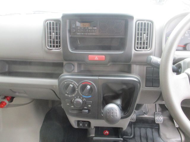 NISSAN NV100 CLIPPER 2023 Image 31