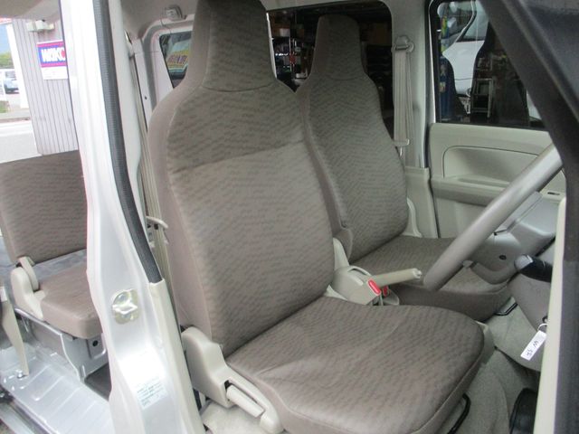 NISSAN NV100 CLIPPER 2023 Image 31