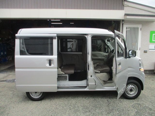 NISSAN NV100 CLIPPER 2023 Image 31