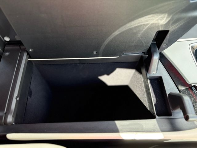 TOYOTA LEXUS NX250 2023 Image 31