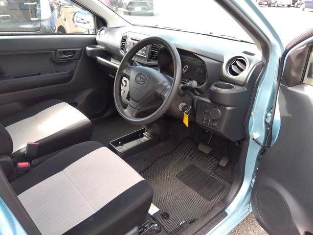 DAIHATSU MIRA E:S 2017 Image 31