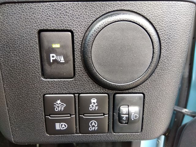 DAIHATSU MIRA E:S 2017 Image 31