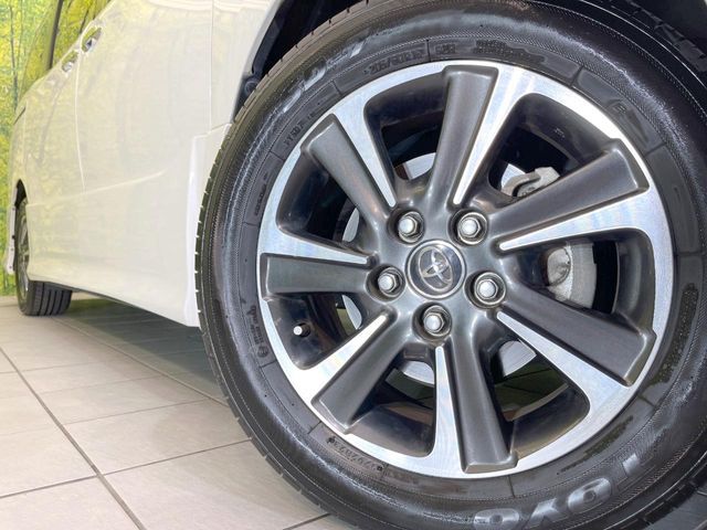 TOYOTA NOAH 2018 Image 31