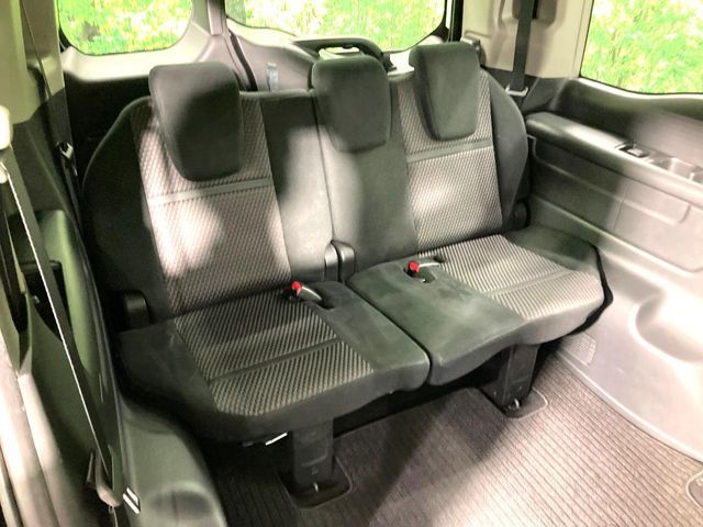 HONDA STEPWAGON SPADA 2015 Image 31