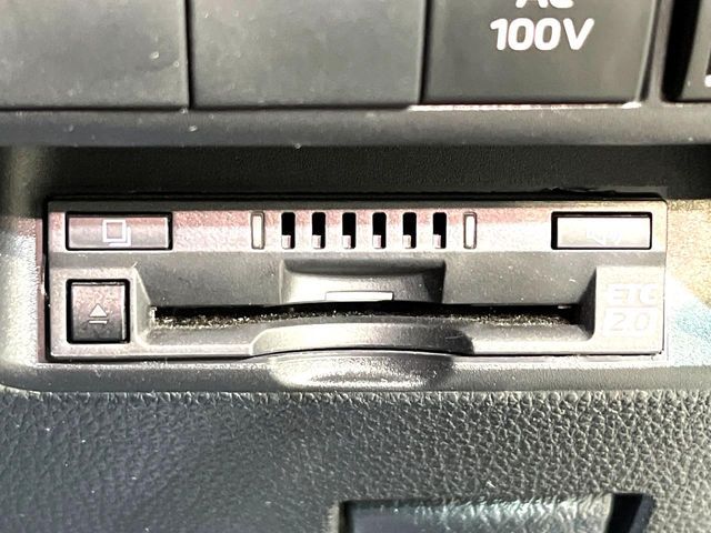 TOYOTA AQUA 2022 Image 31