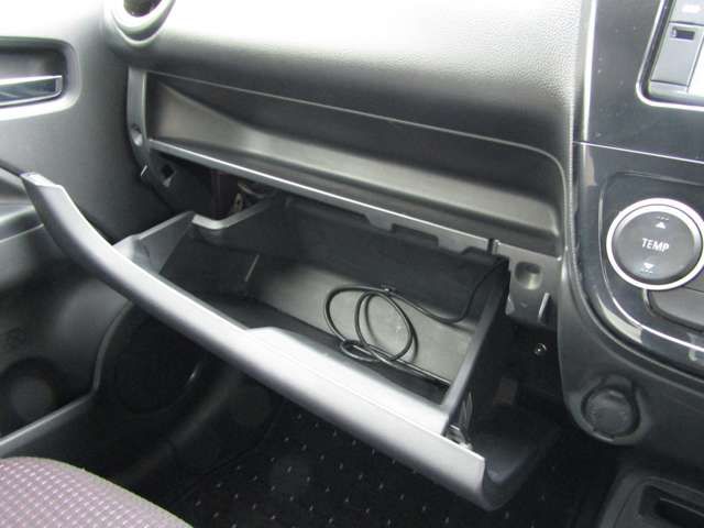 MITSUBISHI MIRAGE HATCHBACK 2012 Image 31