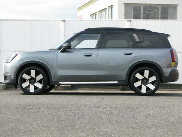 BMW MINI COUNTRYMAN 2024 Image 31
