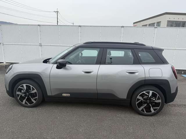 BMW MINI ACEMAN 2024 Image 31