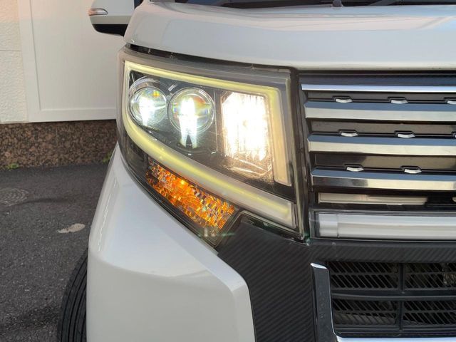 DAIHATSU MOVE CUSTOM 2014 Image 31