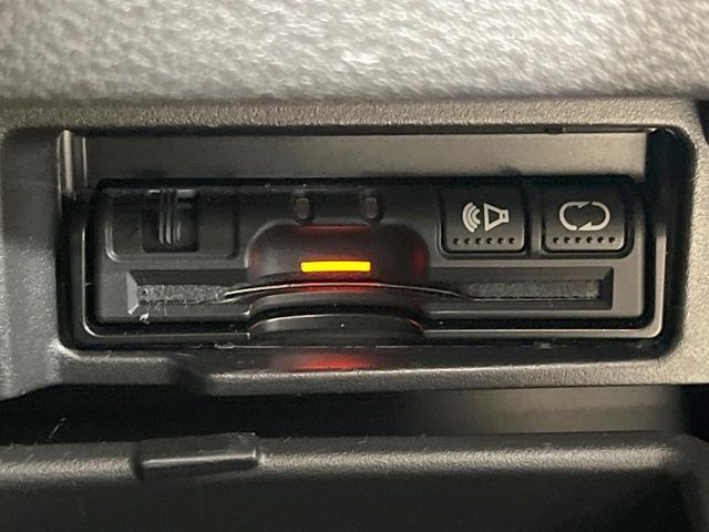 NISSAN SERENA  S-HYBRID 2017 Image 31