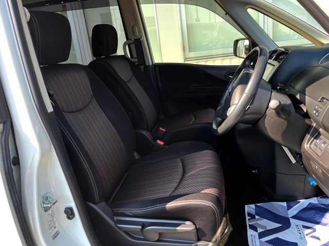 NISSAN SERENA  S-HYBRID 2015 Image 31