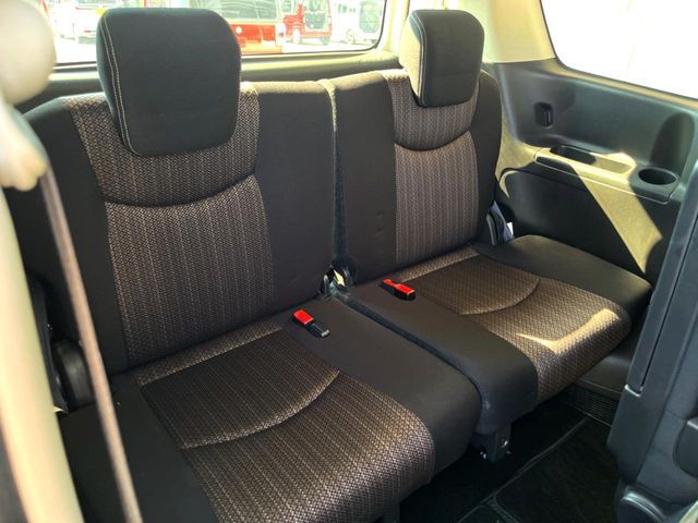 NISSAN SERENA  S-HYBRID 2015 Image 31