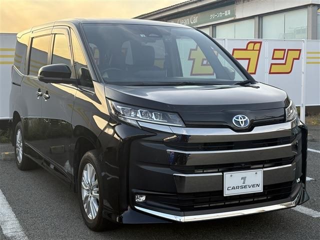 TOYOTA NOAH HYBRID 4WD 2022 Image 31