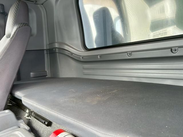 ISUZU FORWARD 2017 Image 31