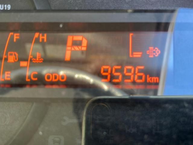 HINO DUTRO 2011 Image 31