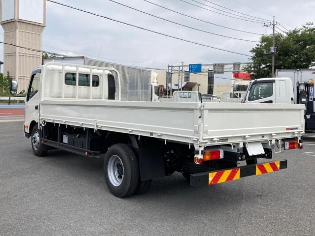 HINO DUTRO 2025 Image 31