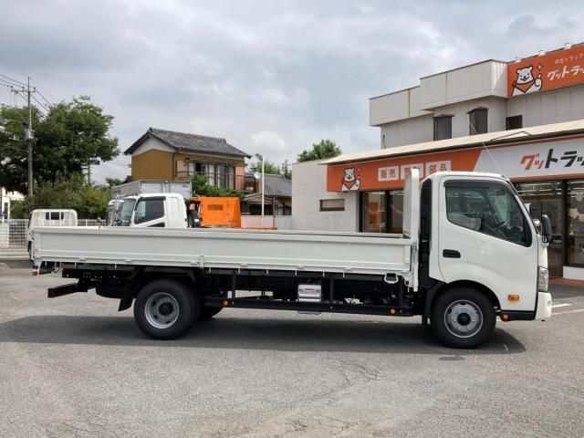 HINO DUTRO 2025 Image 31
