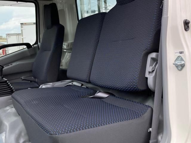 HINO DUTRO 2025 Image 31