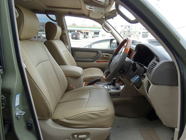 TOYOTA LANDCRUISER WAGON 2003 Image 31