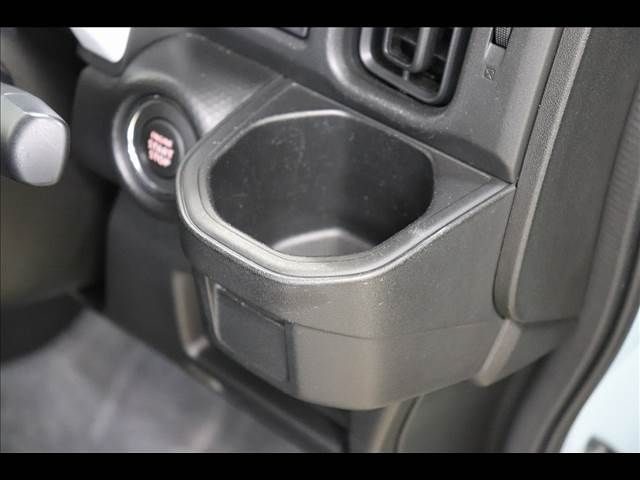 MAZDA FLAIR CROSSOVER 2020 Image 31