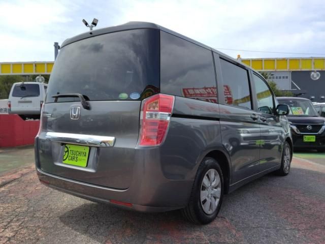 HONDA STEPWAGON 2012 Image 31